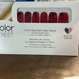 Color Street nail polish strips